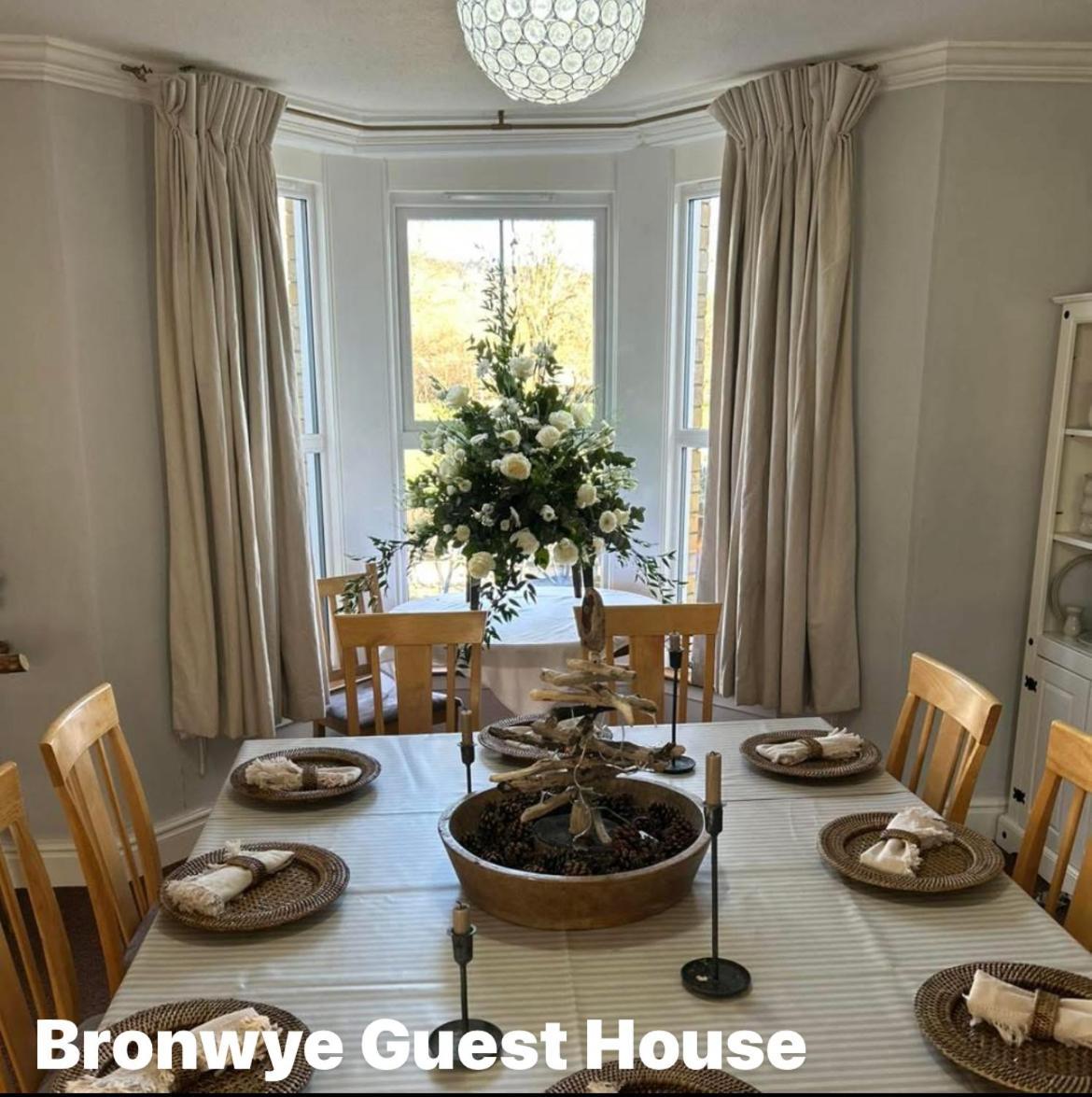 Bronwye Otel Builth Wells Dış mekan fotoğraf